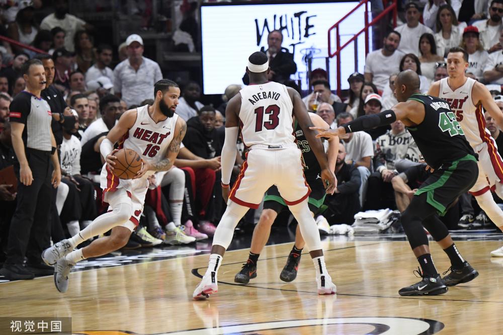 他出道于拜 他出道于拜