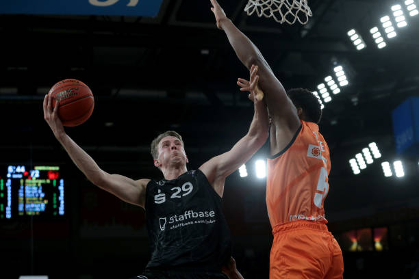 斯图加特为 斯图加特为